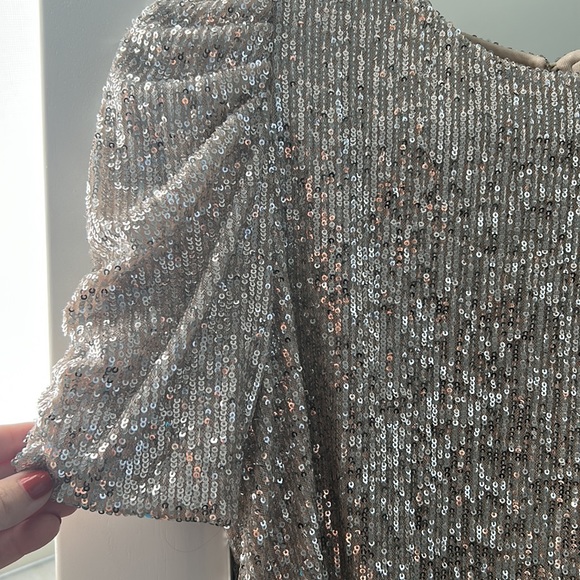 Rachel Zoe Sequins top size medium - Picture 3 of 3